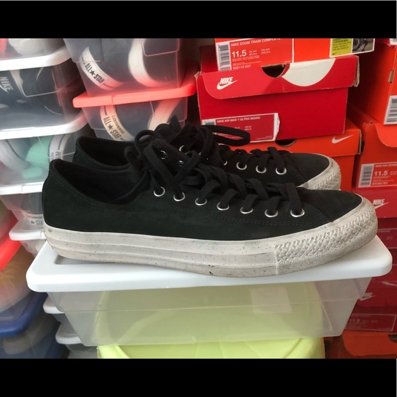 Converse - Picture 2 of 5